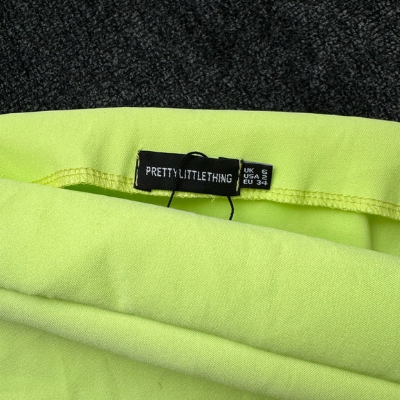 Two piece set - Picture 4 of 4